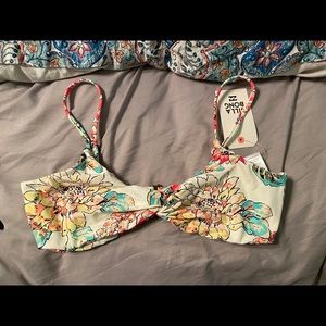 Billabong bikini top